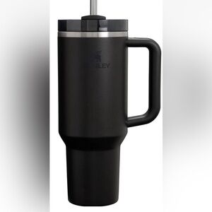 Stanley 40 oz Stainless Steel H2.0 FlowStateQuencher Tumbler Black 2.0